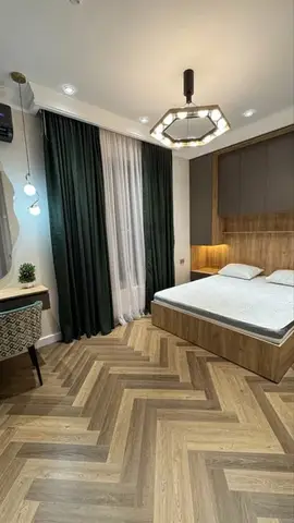 Мирабадский, Узбум
