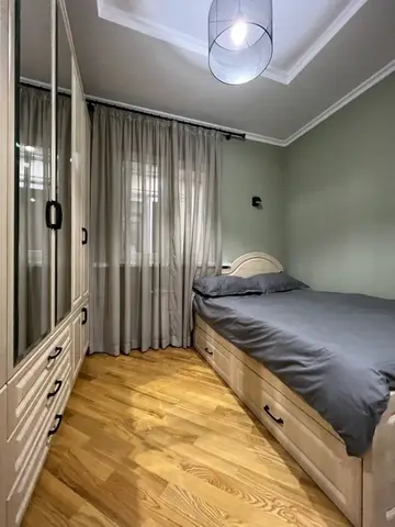 Мирабадский, Чимкент